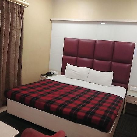Hotel Manoranjan Inn Lucknow Exterior foto